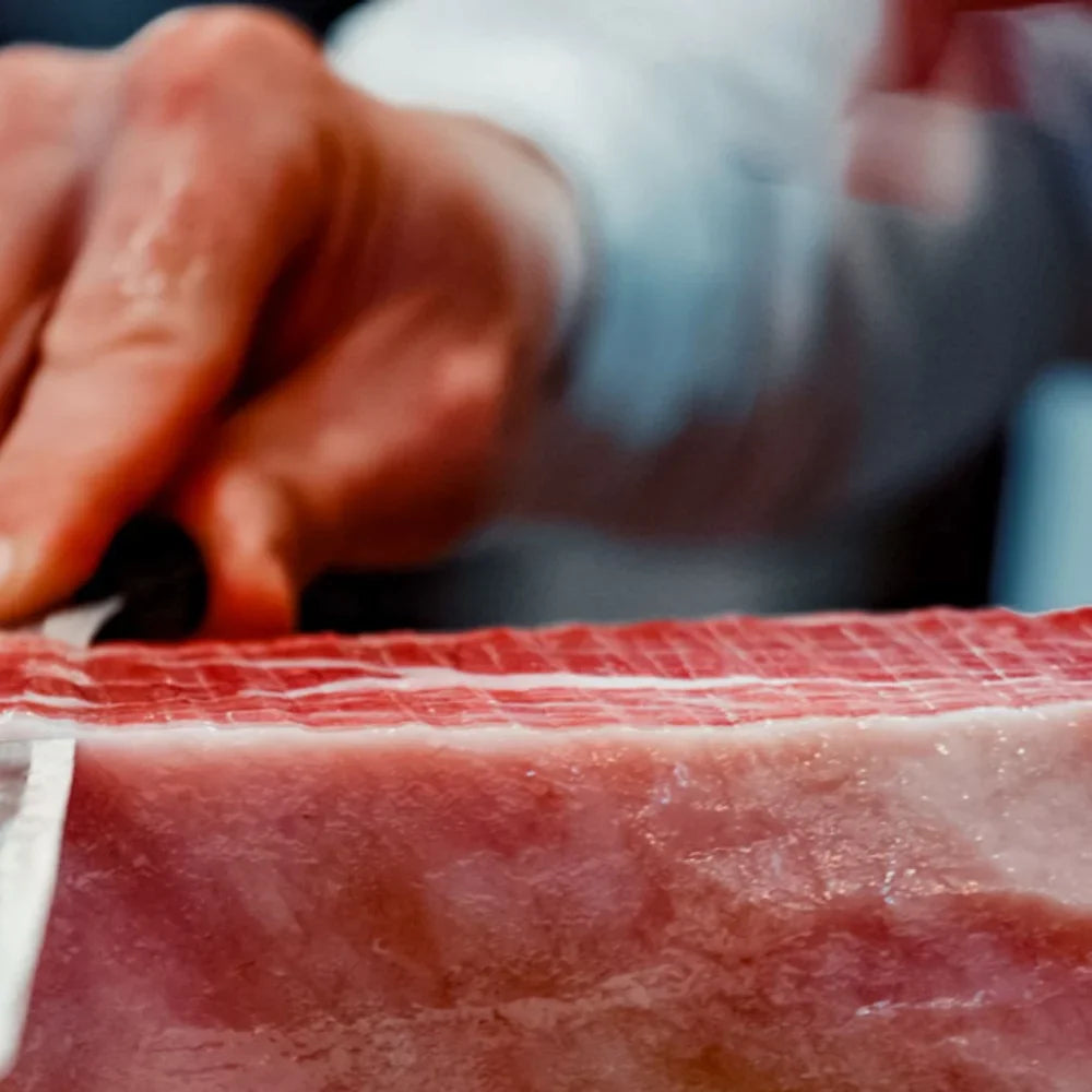 Los cuatro precintos del jamón: cómo elegir bien